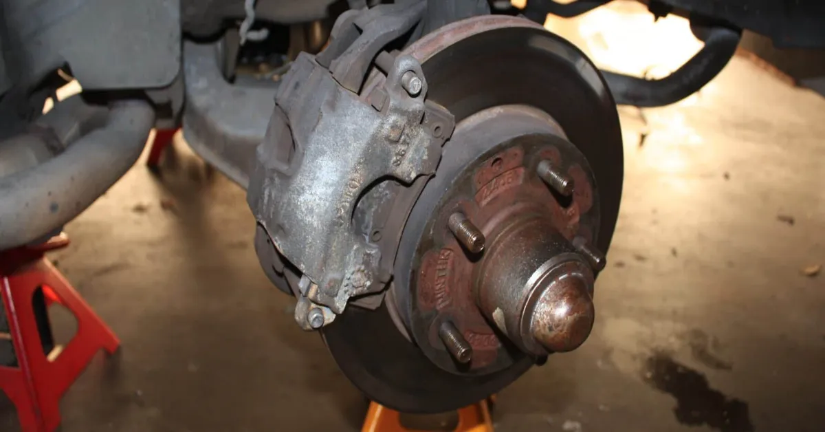 what causes warped rotors on cars